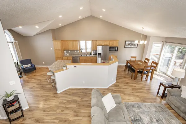 $422,000 | 3322 42nd Avenue South, Fargo, ND 58104