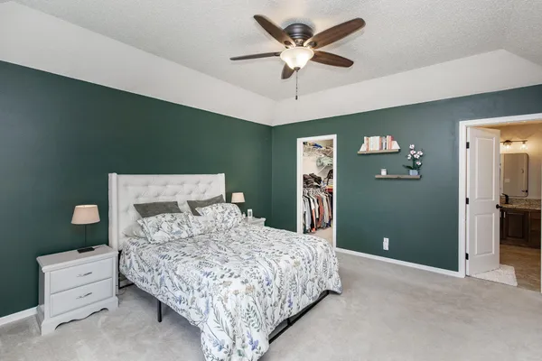 $422,000 | 3322 42nd Avenue South, Fargo, ND 58104