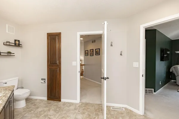 $422,000 | 3322 42nd Avenue South, Fargo, ND 58104