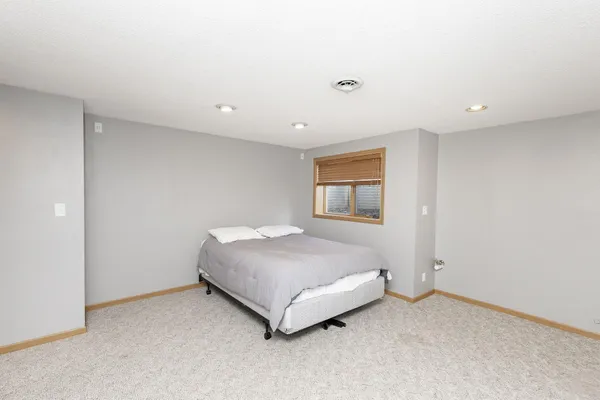 $422,000 | 3322 42nd Avenue South, Fargo, ND 58104