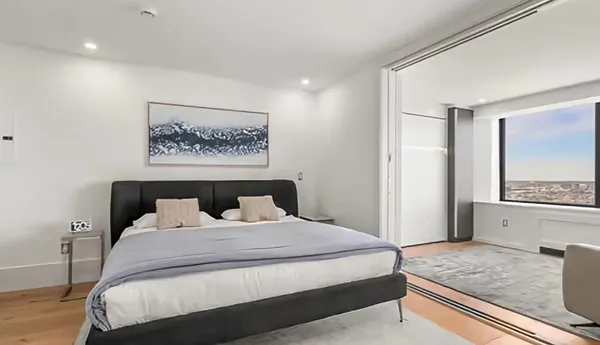 $19,600 | 85 East India Row, Unit 41 AB, Boston, MA 02110