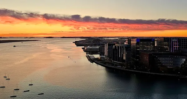 $19,600 | 85 East India Row, Unit 41 AB, Boston, MA 02110