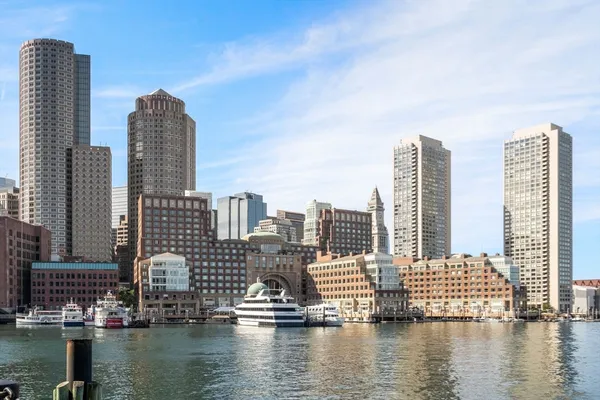 $19,600 | 85 East India Row, Unit 41 AB, Boston, MA 02110