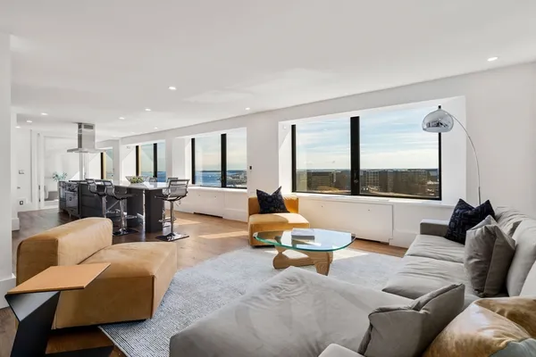 $19,600 | 85 East India Row, Unit 41 AB, Boston, MA 02110