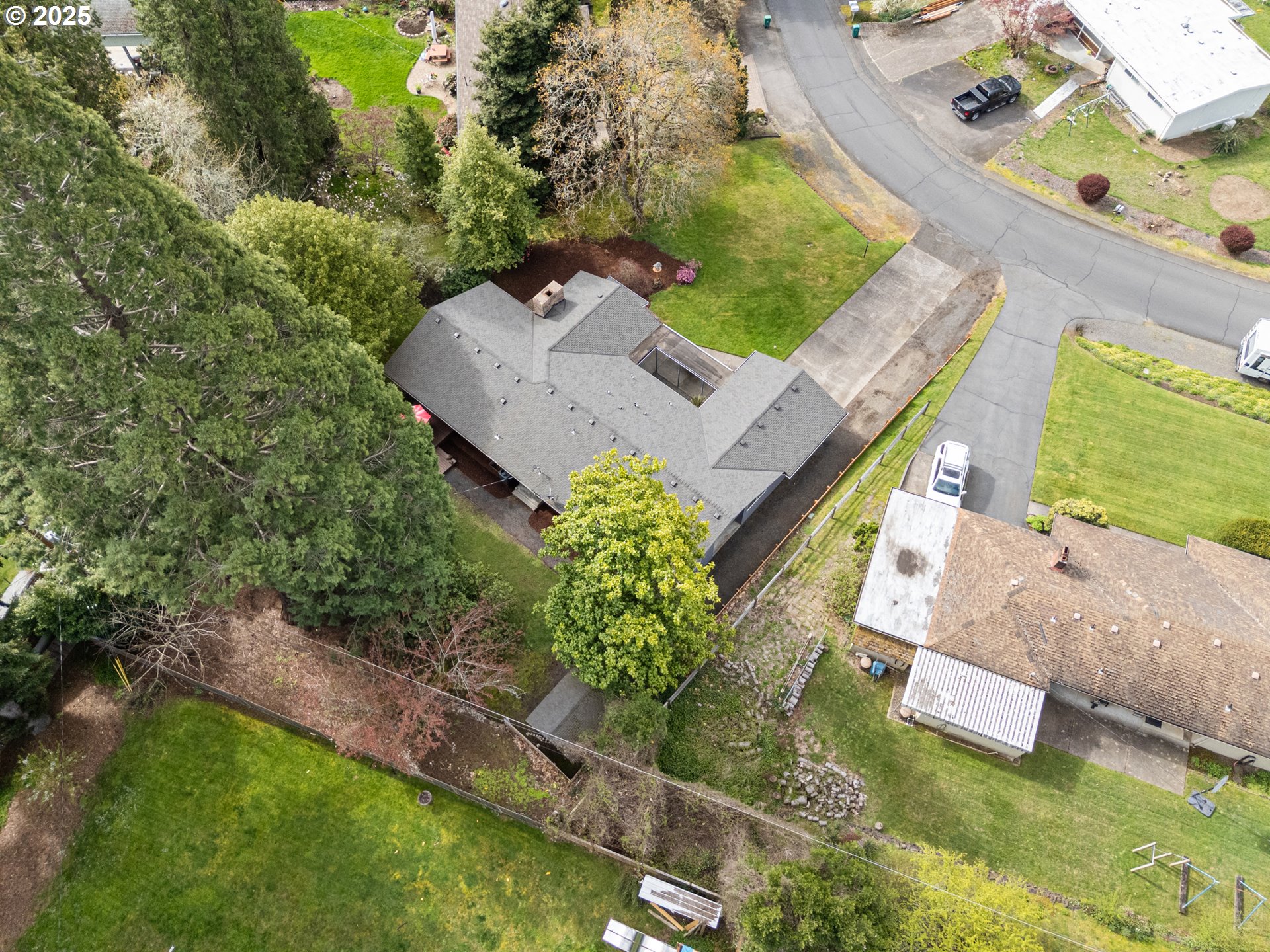615 Meadow View Road Forest Grove, OR 97116 - Photo 30 of 34 Gallery Image 30