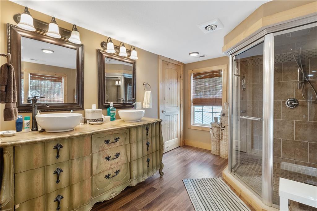 119 Northeast 1050th Road Higginsville, MO 64037 - Photo 21 of 38