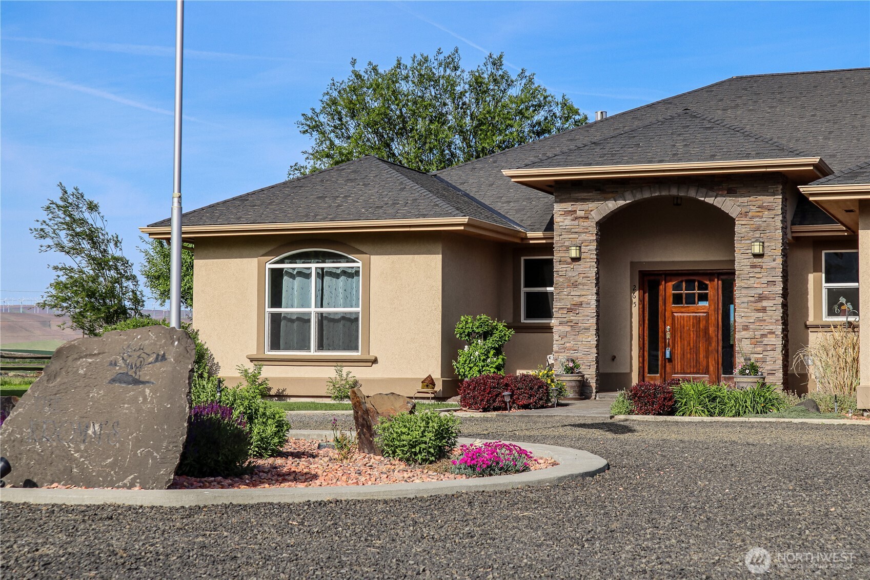 265 Hanson Road Touchet, WA 99360 - Photo 3 of 39 Gallery Image 3