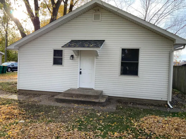 $224,900 | 110 South Walnut Street, Mishawaka, IN 46544