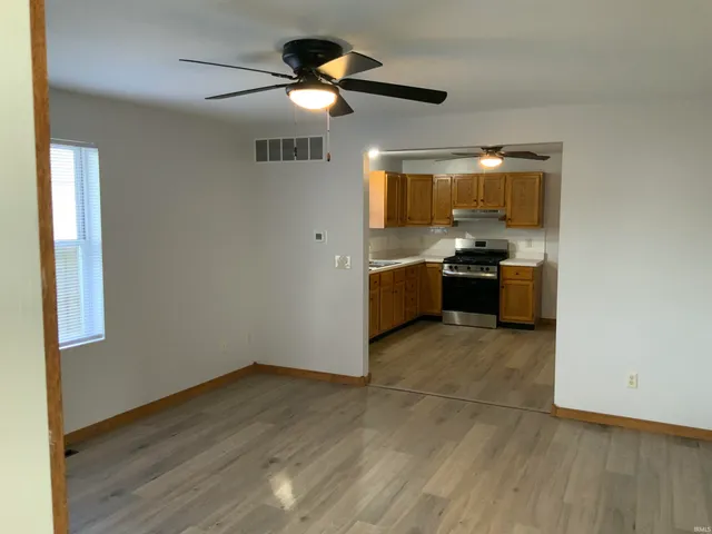 $224,900 | 110 South Walnut Street, Mishawaka, IN 46544