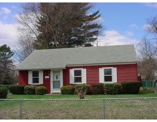 90 Rayburn Road Stoughton, MA 02072 - Photo 1 of 4 Gallery Image 1