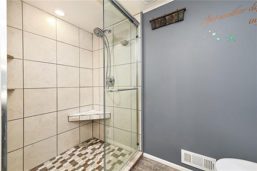 409 Engle Road Industry, PA 15052 - Photo 16 of 25
