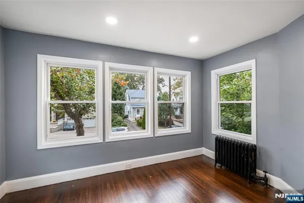 $3,500 | 402 Morse Avenue, Unit 2, Ridgefield, NJ 07657