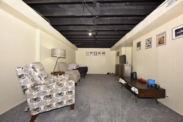 $148,000 | 8709 North 72nd Street, Milwaukee, WI 53223