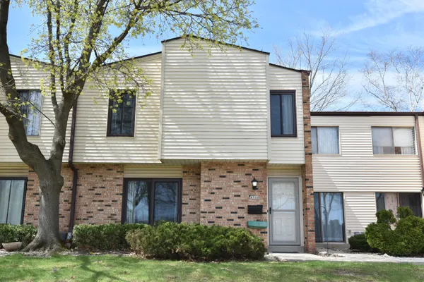 $148,000 | 8709 North 72nd Street, Milwaukee, WI 53223