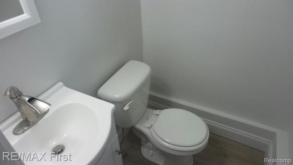 18418 Beverly Road Beverly Hills, MI 48025 - Photo 18 of 19