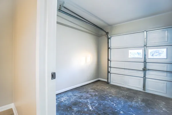 $1,800 | 1007 Sycamore Street, Brenham, TX 77833