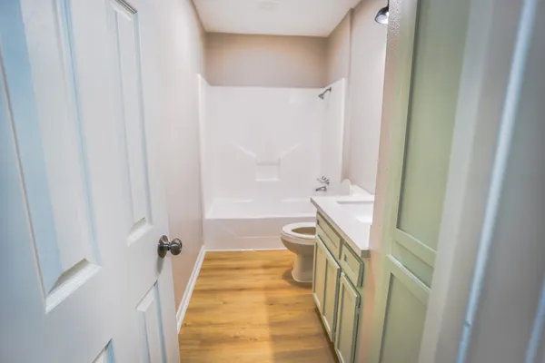 $1,800 | 1007 Sycamore Street, Brenham, TX 77833