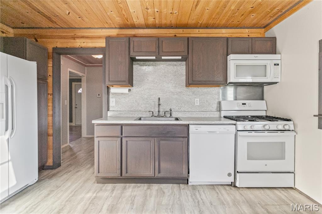 15 Bess Hollow Road Kampsville, IL 62053 - Photo 8 of 71