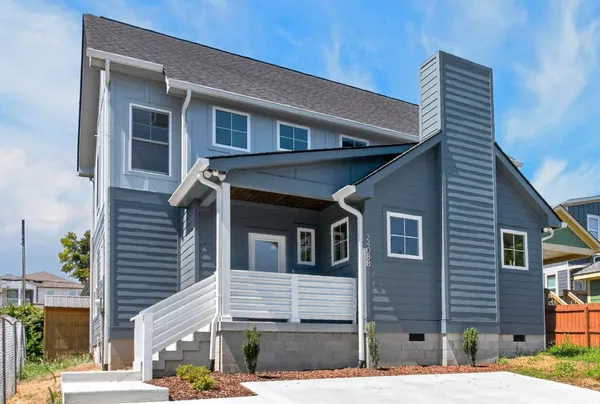 $3,300 | 2408 14th Avenue North, Unit B, Nashville, TN 37208