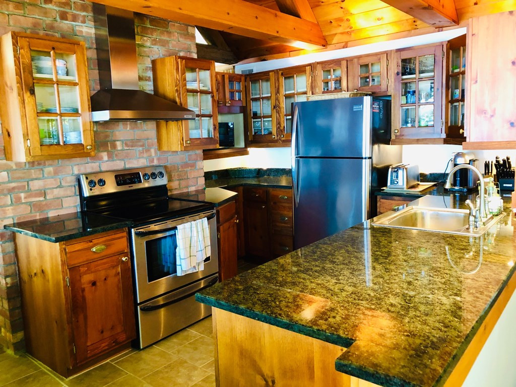 38 Wateredge Road Keeseville, NY 12944 - Photo 10 of 36 Gallery Image 10