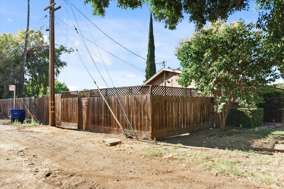1008 Phelps Avenue Modesto, CA 95350 - Photo 21 of 70