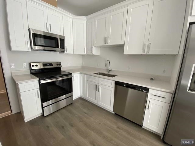 74 Clarendon Place, Unit 203 Hackensack, NJ 07601 - Photo 2 of 12