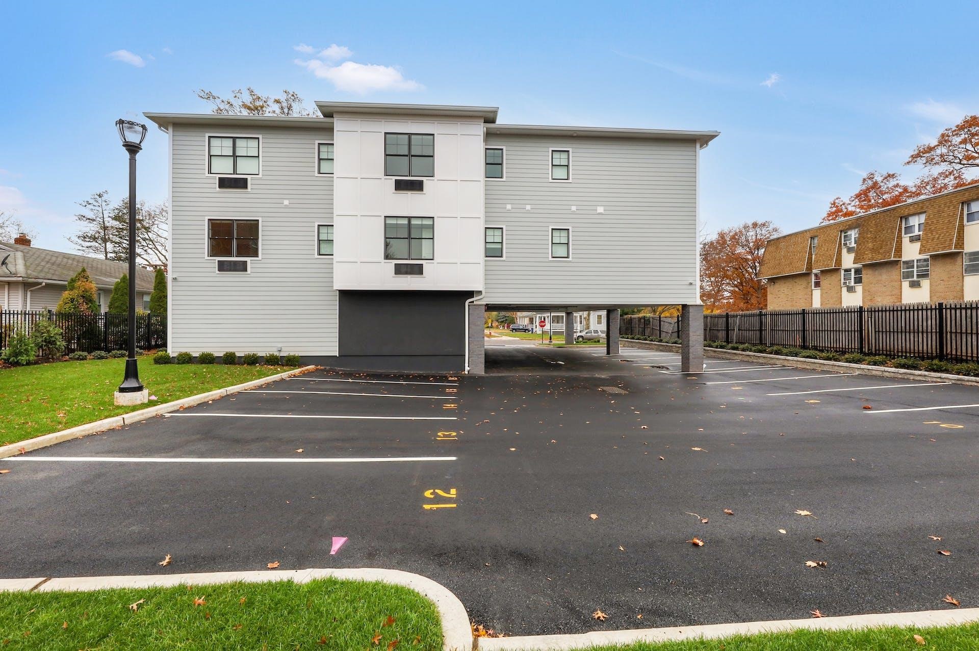 74 Clarendon Place, Unit 203 Hackensack, NJ 07601 - Photo 10 of 12