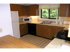 40 Whaleback Road, Unit 2 Lincoln, NH 03251 - Photo 5 of 9