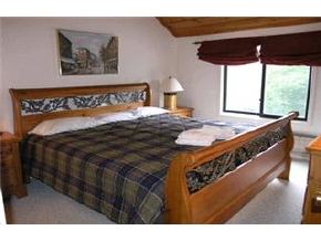 40 Whaleback Road, Unit 2 Lincoln, NH 03251 - Photo 6 of 9