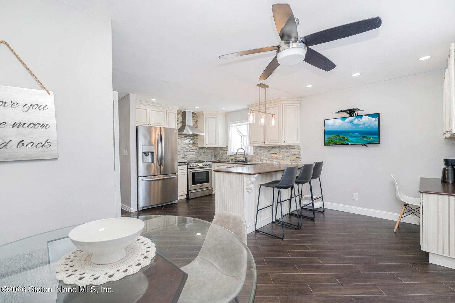 631 Travis Avenue Staten Island, NY 10314 - Photo 23 of 75 Photo Jan 28 2026, 12 18 41 PM