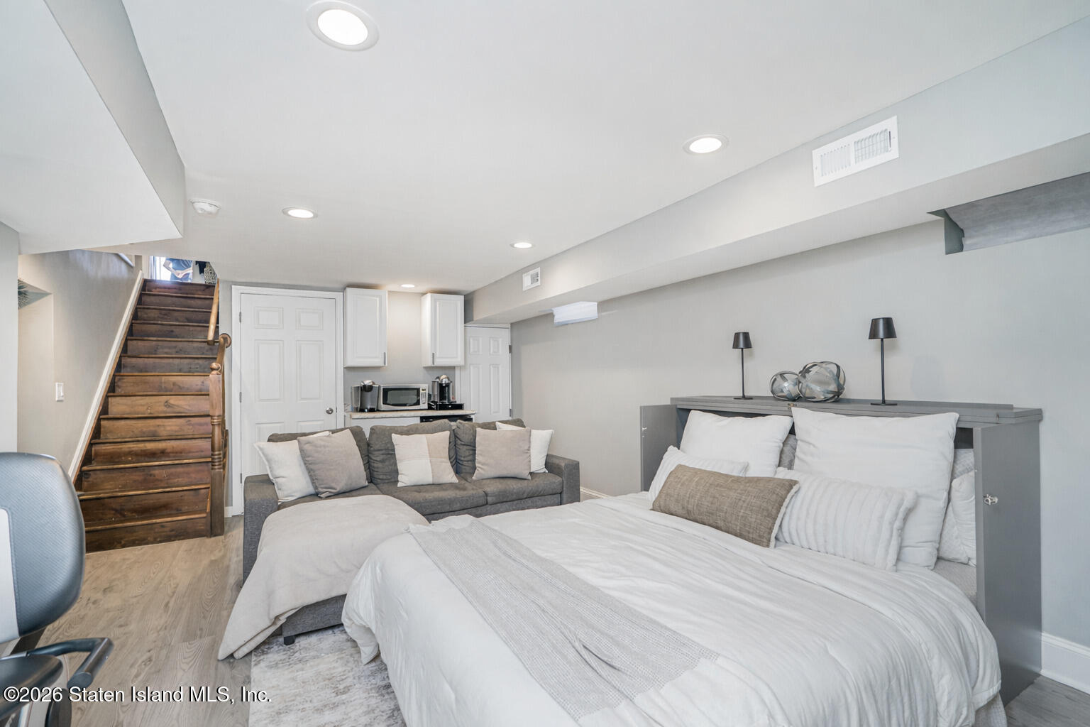 631 Travis Avenue Staten Island, NY 10314 - Photo 52 of 75 Photo Jan 28 2026, 12 25 25 PM