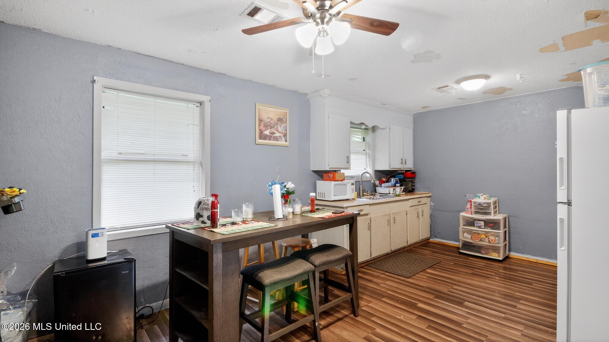 2631 Campground Road Lauderdale, MS 39335 - Photo 5 of 15 05_2631_Campground_Rd-Kitchen-9358