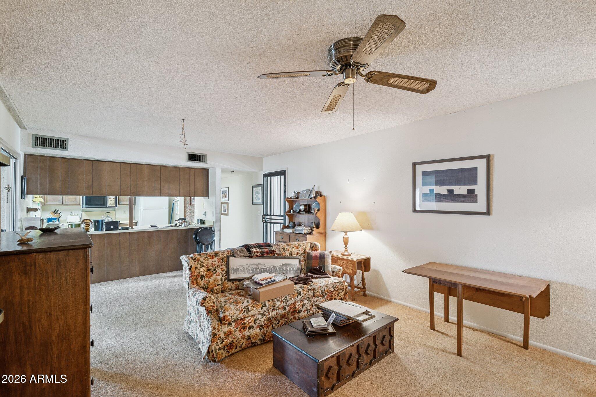 14232 North 11th Street Phoenix, AZ 85022 - Photo 8 of 24 12-web-or-mls-14232-north-11th-st