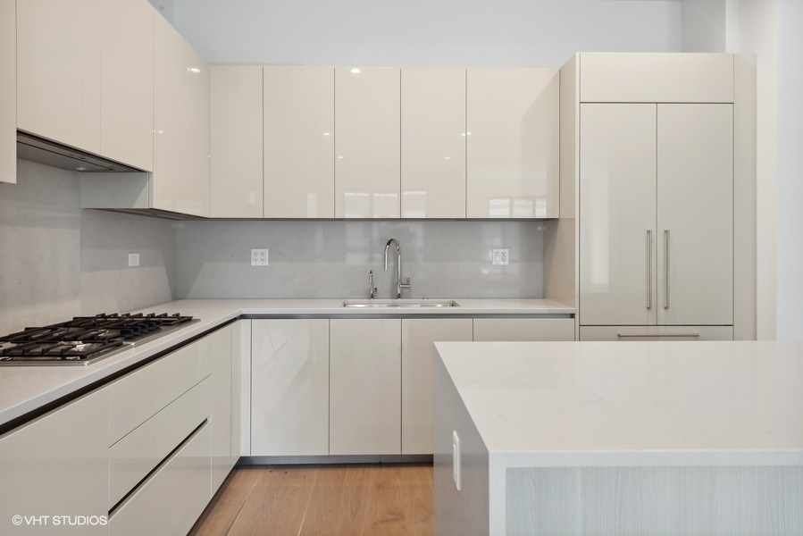 323 South Racine Avenue, Unit 6A Chicago, IL 60607 - Photo 12 of 28