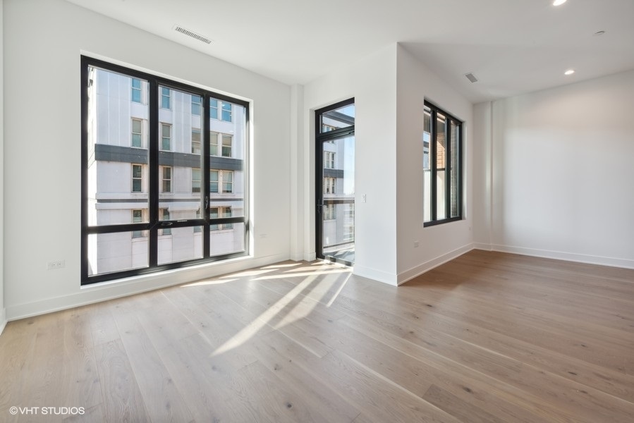 323 South Racine Avenue, Unit 6A Chicago, IL 60607 - Photo 7 of 28