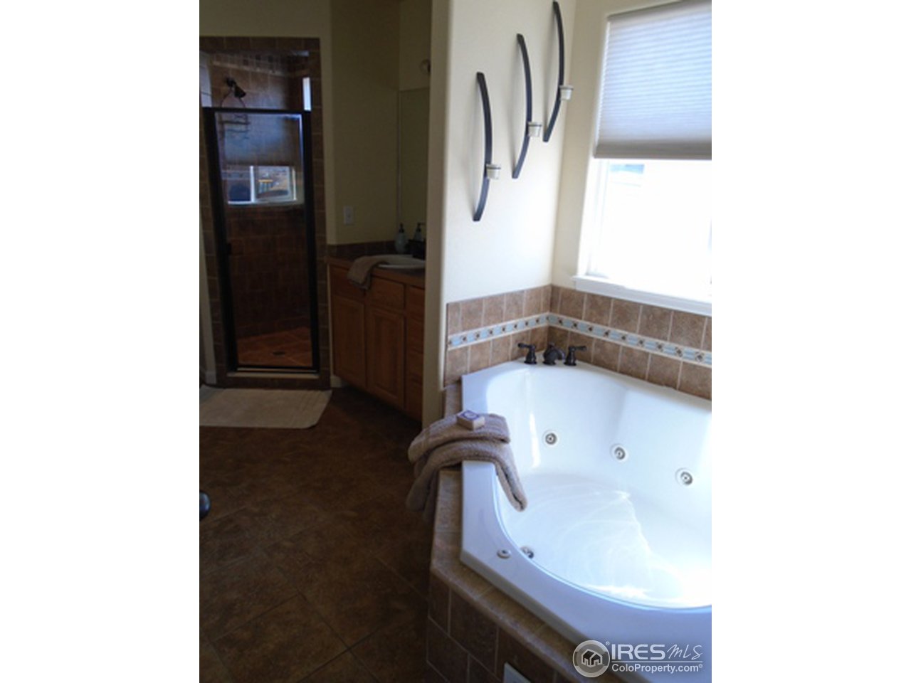 6301 West 14th St Road Greeley, CO 80634 - Photo 12 of 24 Luxury Jetted Tub