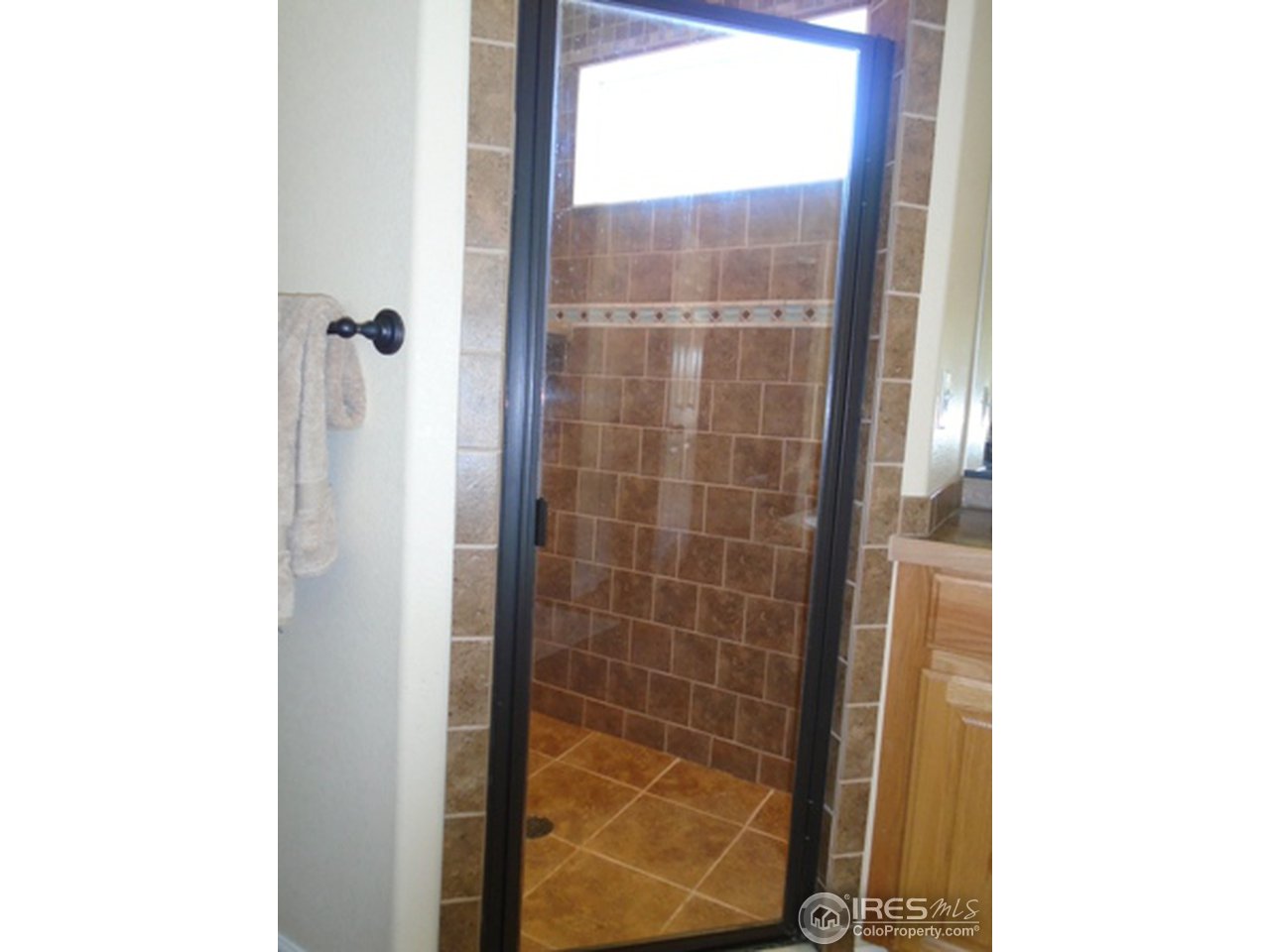 6301 West 14th St Road Greeley, CO 80634 - Photo 15 of 24 Walk-in Tiled Shower