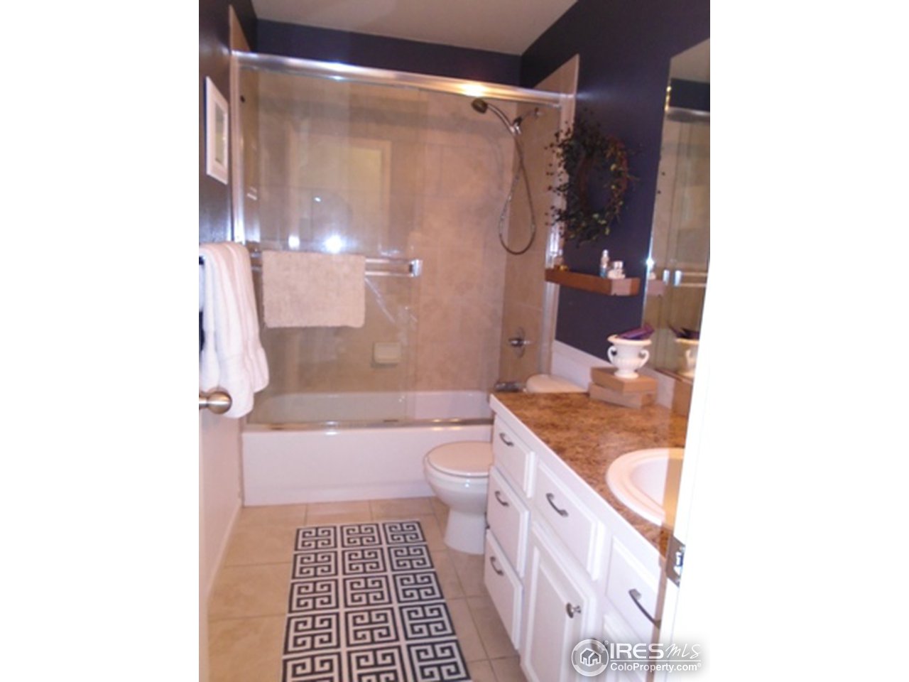 6301 West 14th St Road Greeley, CO 80634 - Photo 20 of 24 Main Bath Tiled