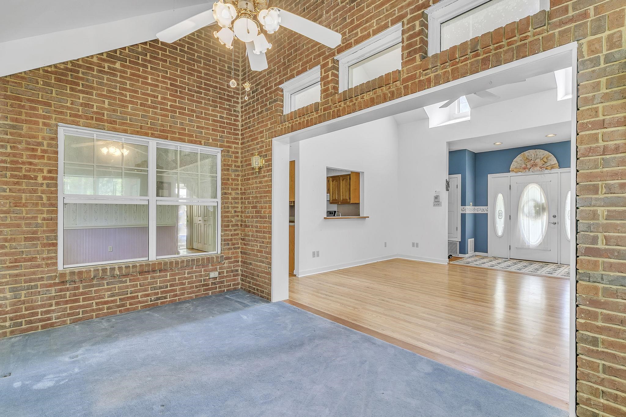 367 Ridgewood Drive Daphne, AL 36526 - Photo 25 of 71 Living Room
