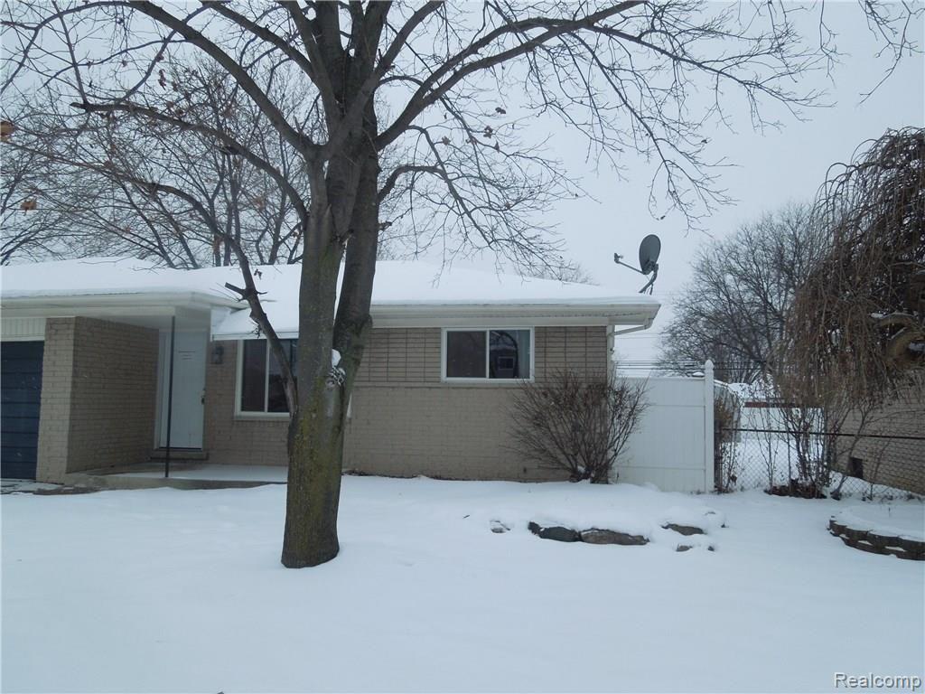 35523 Kelly Road Clinton Township, MI 48035 - Photo 2 of 10