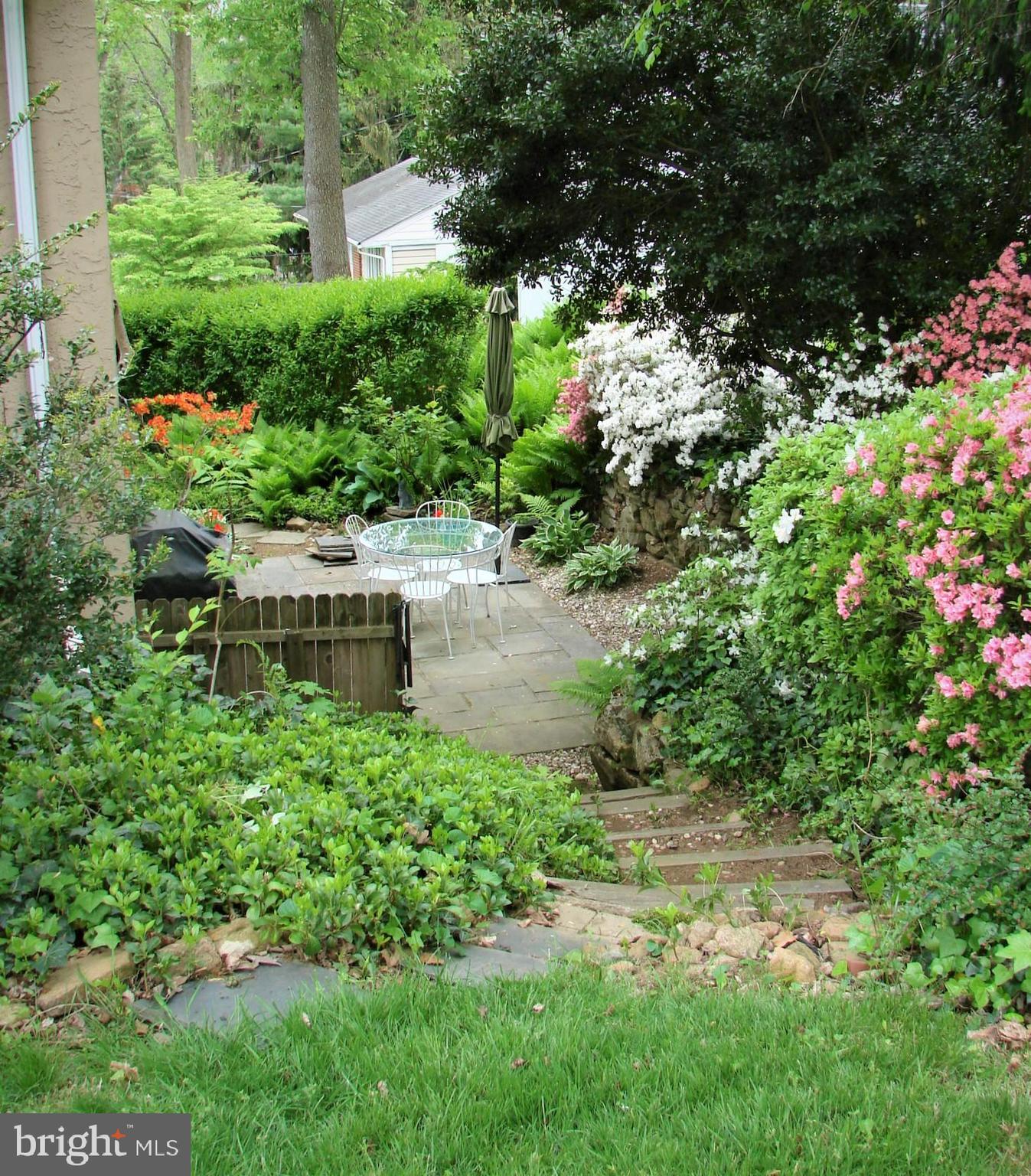 4 Brookside Circle Wayne, PA 19087 - Photo 24 of 25 side patio view
