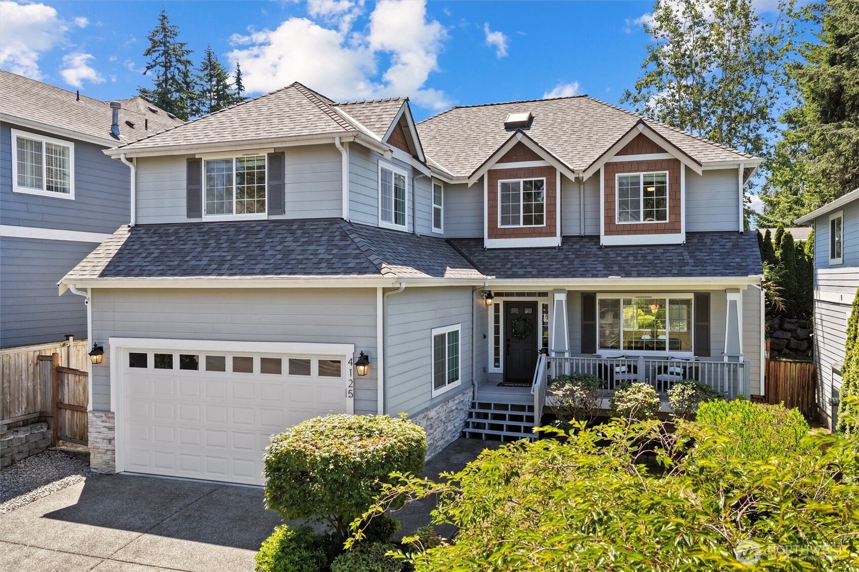 4125 Northeast 27th Place Renton, WA 98059 - Photo 2 of 35