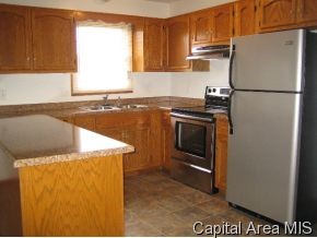 2716 Cheshire Road Springfield, IL 62703 - Photo 4 of 8
