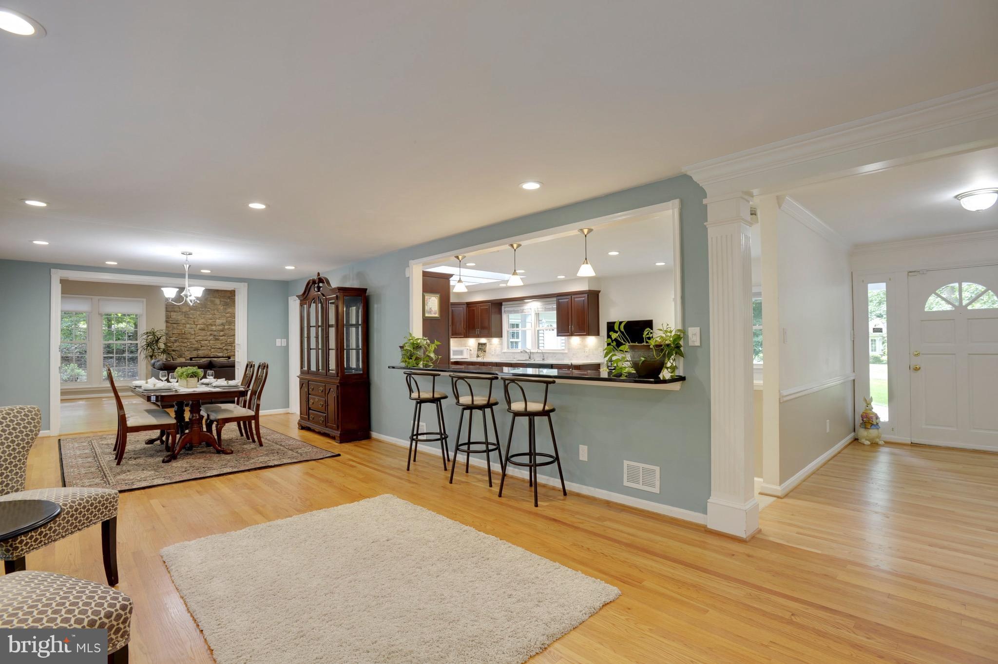 2038 Carrhill Road Vienna, VA 22181 - Photo 12 of 29 Interior (General)