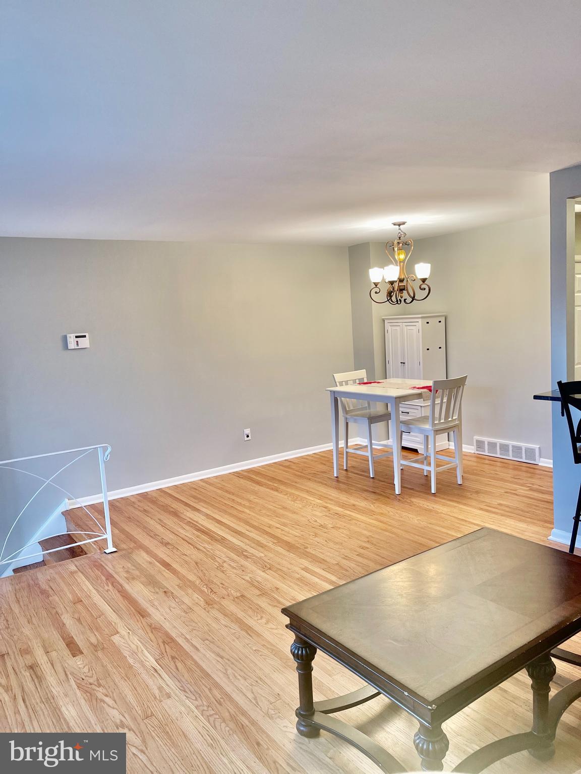 10205 West Keswick Road Philadelphia, PA 19114 - Photo 6 of 28 Gallery Image 6