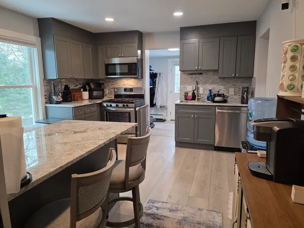 $2,600 | 1081 Main Street, Unit L, Woburn, MA 01801