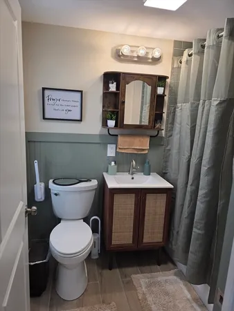 $2,600 | 1081 Main Street, Unit L, Woburn, MA 01801