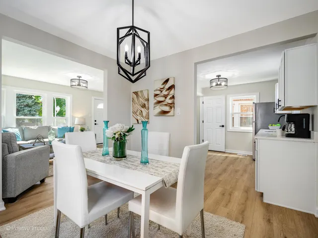 $349,900 | 4036 West 57th Street, Chicago, IL 60629