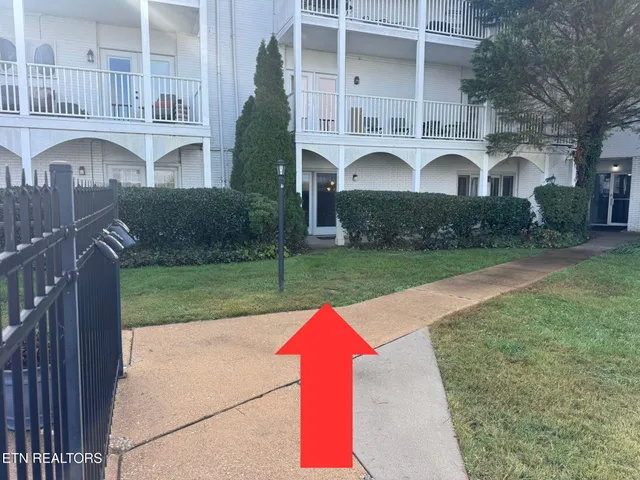 $275,000 | 5709 Lyons View Pike, Unit 1116, Knoxville, TN 37919