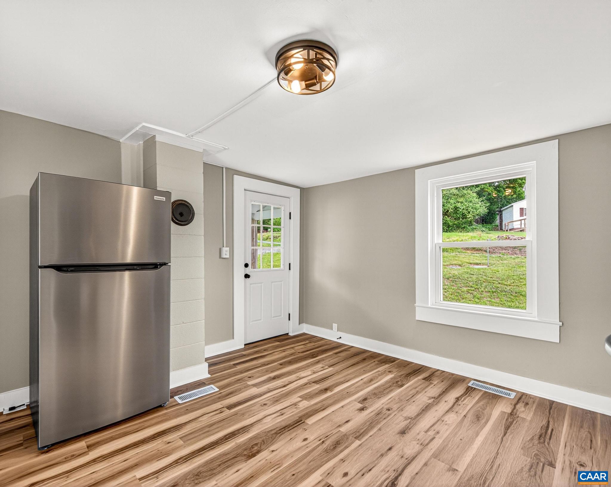 2160 Salem Road Schuyler, VA 22969 - Photo 5 of 37